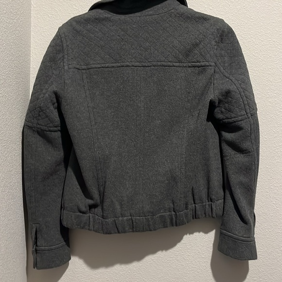 LOFT jacket - Picture 2 of 5